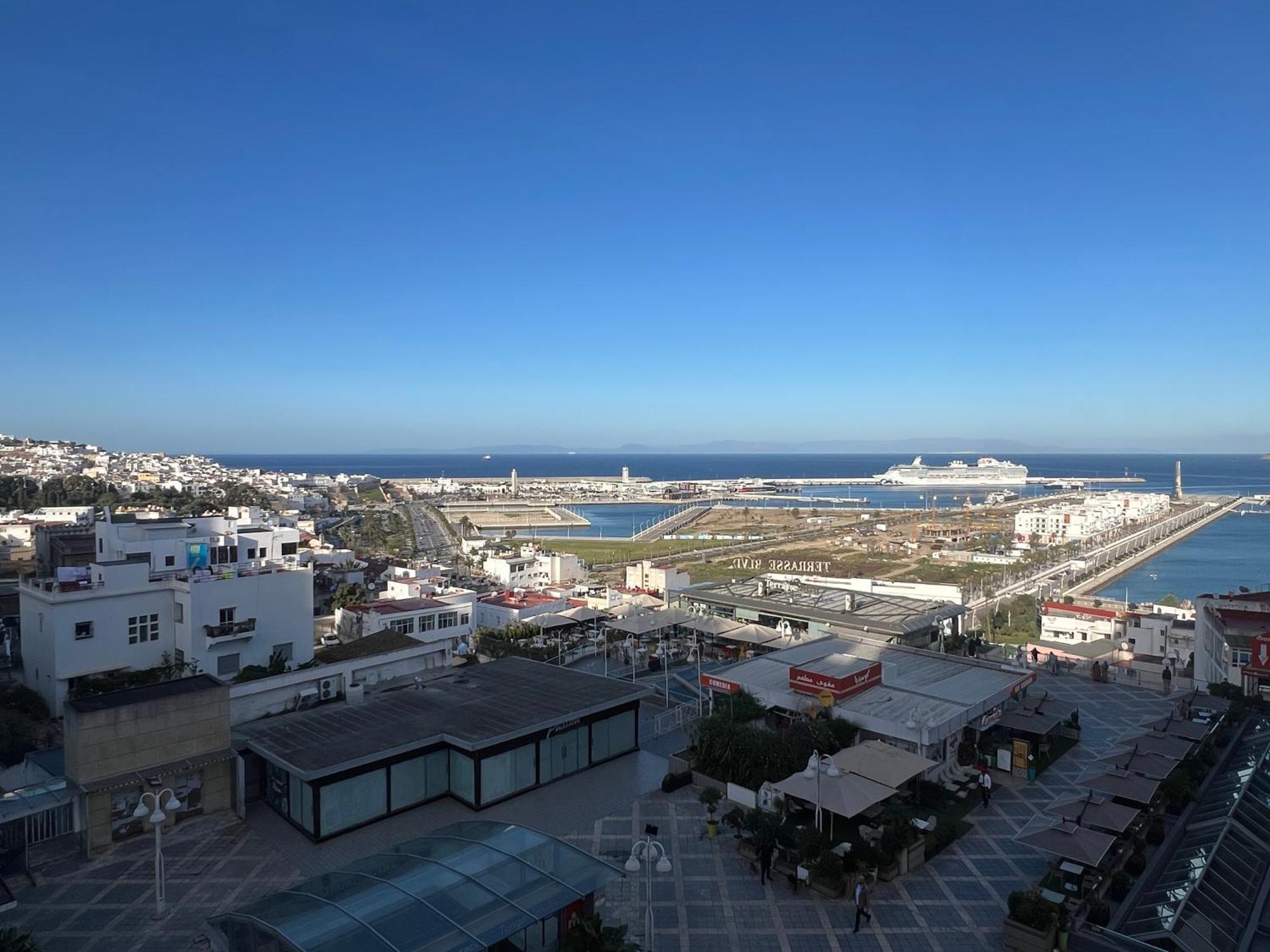Vue Panoramique Sur La Mer-Centre Ville-Moderne Tânger Exterior foto